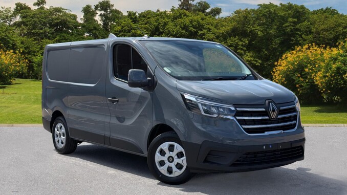 Renault Trafic Swb Diesel SL30 Blue dCi 130 Advance [Safety] Van - Image 1